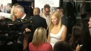 Gwyneth Paltrow Memukau di Pemutaran Perdana Film