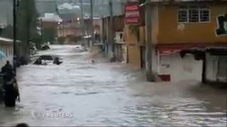 Badai Tenggelamkan 2/3 Mexico, 50 Orang Tewas