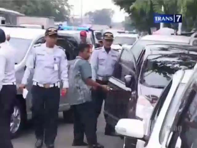Parkir Sembarangan, Ditilang dan Digembosi