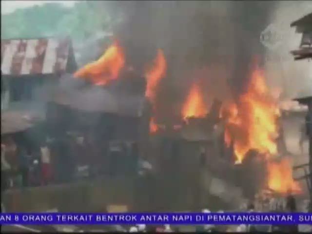 Puluhan Rumah Warga Ludes Terbakar