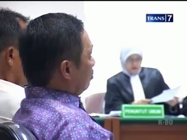 Ayu Azhari dan Anis Matta Jadi Saksi Fathanah