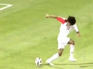 Kreasi Gol Indah Lewat Backheel Cantik