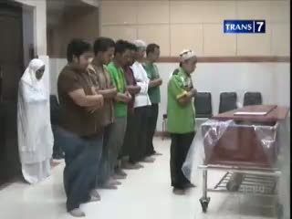 Holly Angela akan Dimakamkan di Salatiga
