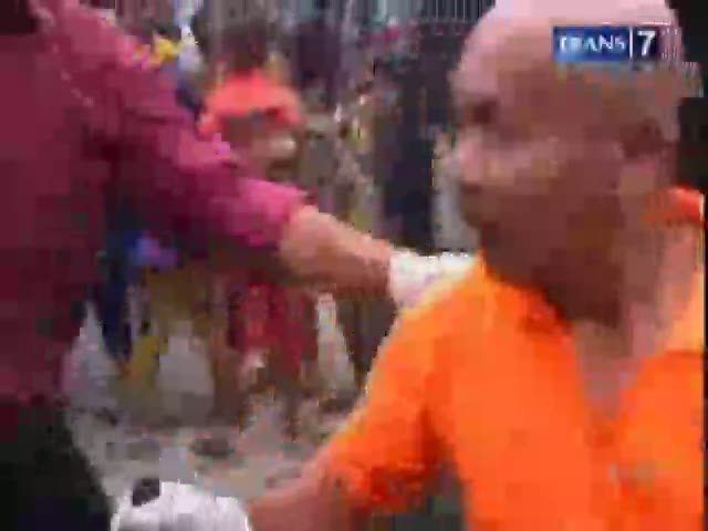 Penemuan Mayat Terikat Dalam Karung