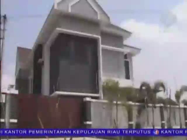 Rumah Mewah Akil Mochtar di Pontianak