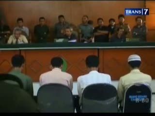 Keluarga Korban Serang Pelaku Pembunuhan