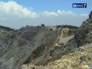 Tangkuban Perahu Naik Status Waspada 2
