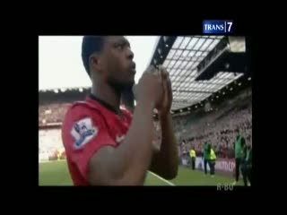 AS Roma Ingin Datangkan Evra