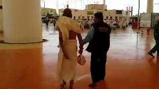 Karena Pikun, Jemaah Haji Tertinggal di Bandara