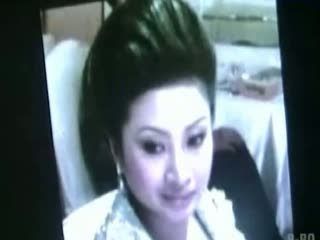 Pembunuh Bayaran Holly Kaya Raya