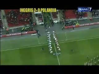 Menang, Inggris Melaju