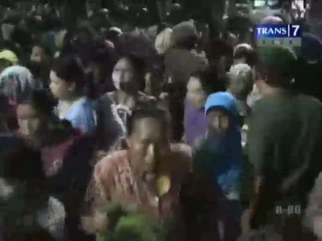 Menyambung Hidup dengan Daging Kurban