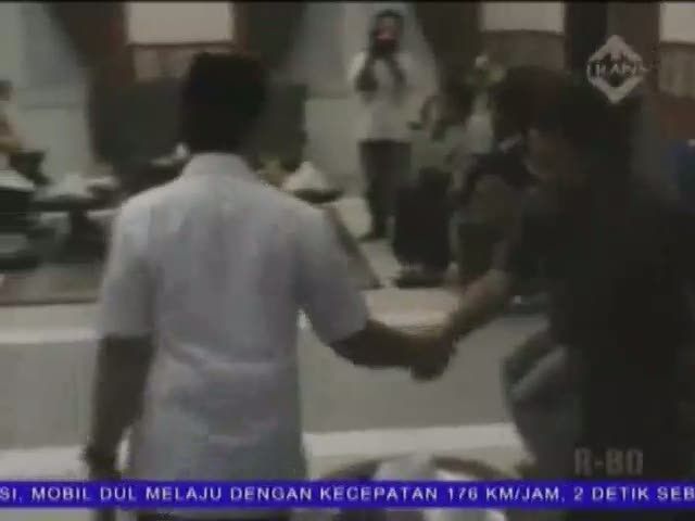 Banyak Pejabat Negara Jatuh Akibat Wanita