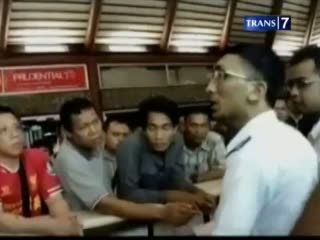 Pesawat Delay, Penumpang Lion Air Mengamuk