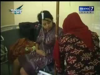 Wanita Melahirkan di Toilet Puskesmas