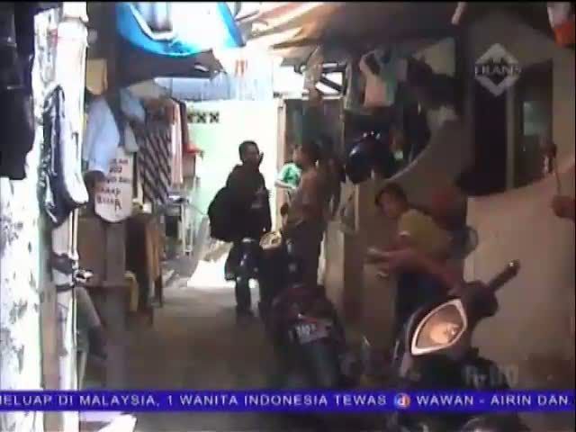 Pengamen Topeng Monyet Keluhkan Razia 