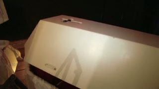 Seramnya Liburan di Kamar Hotel Bertema Vampir