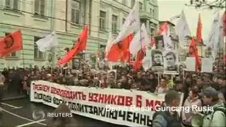 Demo Besar Guncang Rusia