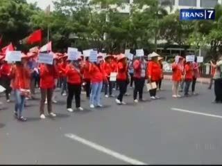 Ribuan Buruh Demo, Pencuri Beraksi