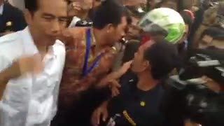 Jokowi Ajak Buruh Masuk ke Balaikota