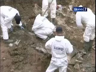 Penemuan Kuburan Massal Korban Konflik