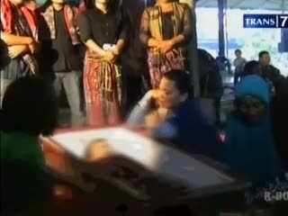 Pelaku Penyiraman Soda Api Ditangkap