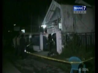 Berbincang di Teras, Kediaman Caleg Ditembaki