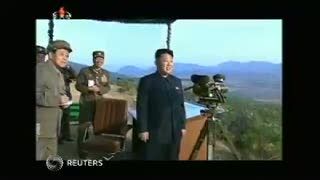 Pemimpin Korea Utara Mejeng di Latihan Tempur