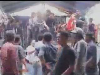Polisi Ngamuk Dijeblokan ke Tahanan