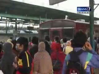 Kereta Impor Bekas, Tak Jamin Kenyamanan