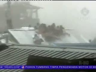 Korban Akibat Topan Haiyan di Filipina Capai 138 Orang