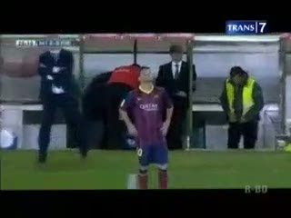 Messi Menepi 2 Bulan