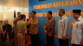 Patuh Bayar PBB, Jokowi Anugerahi 42 Kelurahan Sadar Hukum