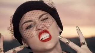 Miley Cyrus Bikin Heboh Lagi: Isap Ganja di Panggung MTV EMA