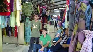 Sepi, Pedagang Blok G Tanah Abang Ancam Kembali Jualan di Trotoar