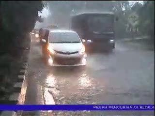 Hujan Baru Beberapa Jam, Jakarta Banjir dan Macet