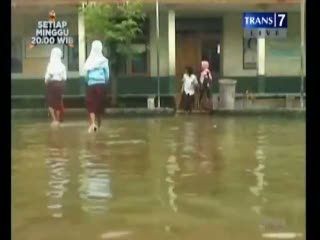 Bangunan SD Tergenang Banjir