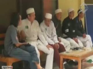 Tersinggung Soal Penyangkalan Agama, FPI Laporkan Jonas Rivanno