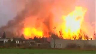 Pipa Gas Meledak Ciptakan Kebakaran yang Mengerikan