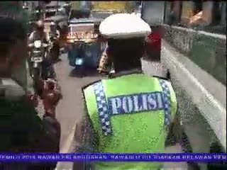 Mobil Pemerintah Masih Terobos Jalur Bus Transjakarta