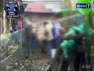Bubarkan Arena Judi, Polisi Lepas Tembakan