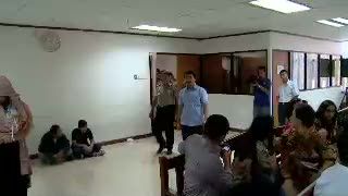 Adhyaksa Dault Akan Gantung Adiknya Jika Terima Uang Hambalang