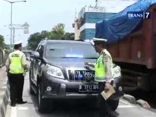 Penerobos Jalur TransJ Mulai Didenda