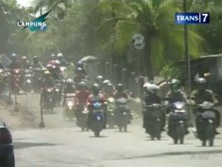 Ditegur Saat Konvoi, Pendekar Terlibat Tawuran dengan Warga 