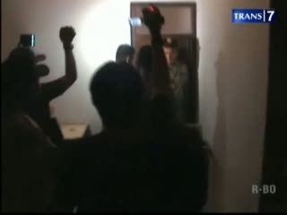Razia Hotel Kelas Melati, Dua Polisi Digiring ke Kantor Satpol PP