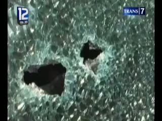 Mobil Diberondong, Polisi Temukan Narkoba
