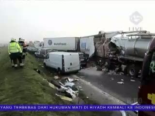 Sekitar 100 Kendaraan Terlibat Kecelakaan