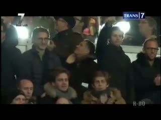 Hujan Gol di Parc Des Princes