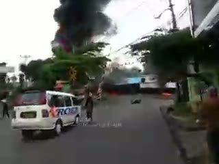 Ini Video Kecelakaan Maut Kereta vs Truk Pertamina
