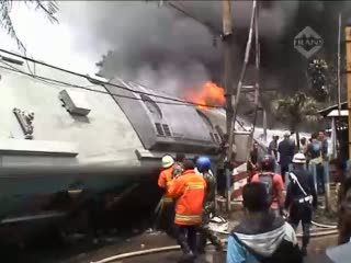 Total Korban Kecelakaan KRL vs Truk BBM di Bintaro